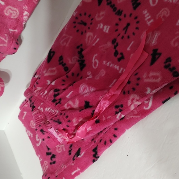 Pink Light Fleece PJs "Always Late Worth the Wait" by Carols Collections Medium - Picture 4 of 7